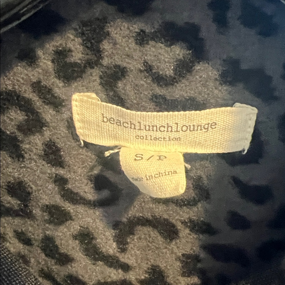 Leopard Print Button-Up Shirt - Picture 2 of 3